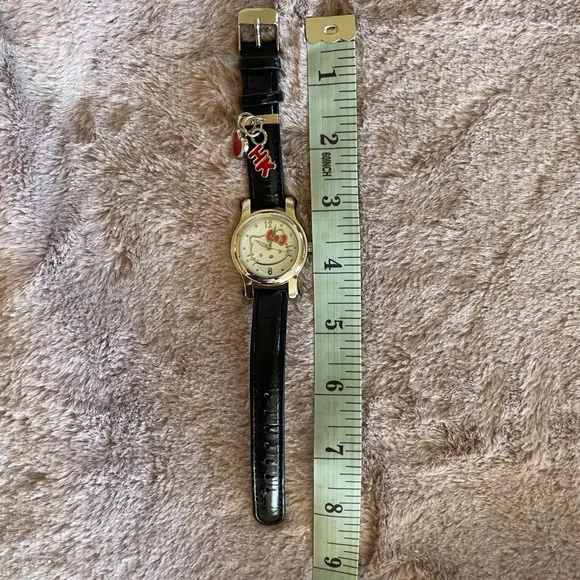 Hello kitty watch🎀 - Picture 9 of 10